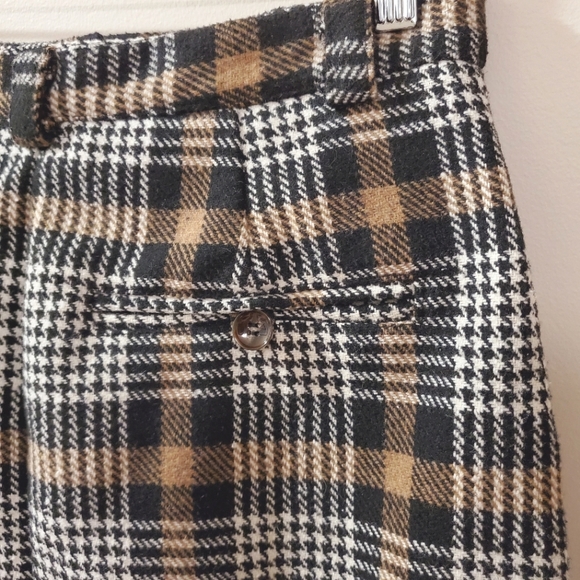 En Saison - Check Mini Skirt - Read for sizing - Picture 9 of 11